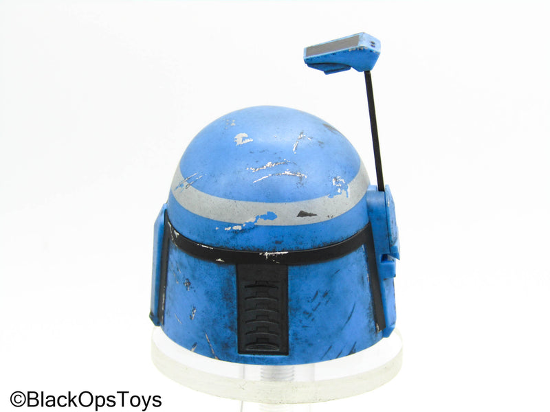 Load image into Gallery viewer, Star Wars The Mandalorian Axe Woves - Blue Helmeted Head Sculpt
