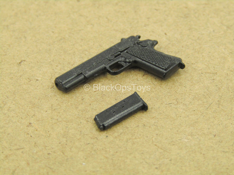 Load image into Gallery viewer, 1/12 - WWII - Rescue Team - Metal Pistol
