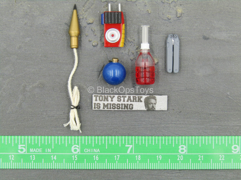 Load image into Gallery viewer, Iron Man 3 - Tony Stark - Tool Set
