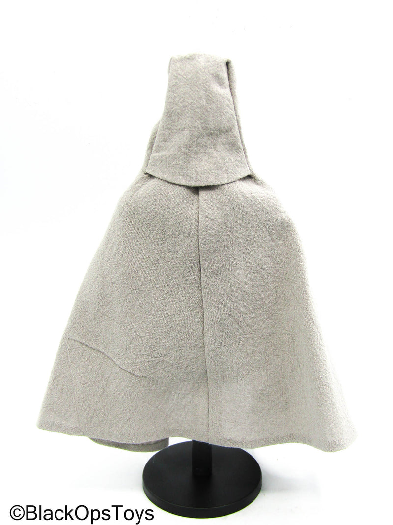 Load image into Gallery viewer, Star Wars Clone Wars Ahsoka Tano - Grey Wired Cloak
