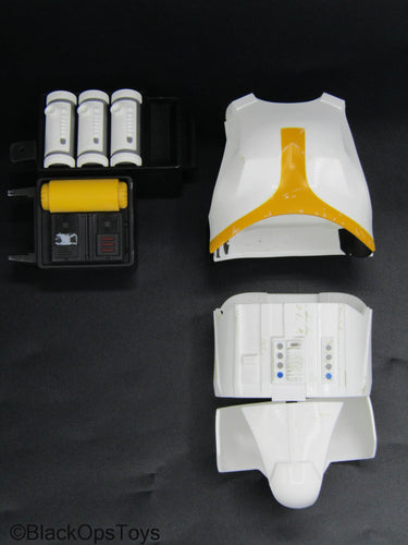 Star Wars Artillery Stormtrooper - Chest Armor w/Magnetic Backpack