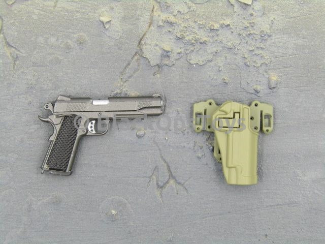 Load image into Gallery viewer, Soldier Story US Army 10th SFG Special Forces Pistol &amp; Holster Set
