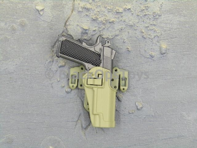 Load image into Gallery viewer, Soldier Story US Army 10th SFG Special Forces Pistol &amp; Holster Set
