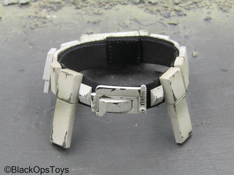 Load image into Gallery viewer, Star Wars Tank Commander - White Utility Belt

