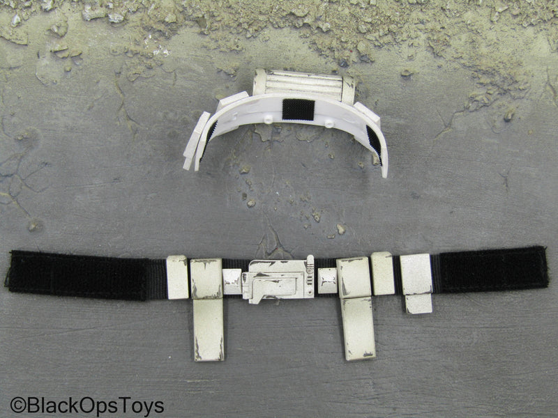 Load image into Gallery viewer, Star Wars Tank Commander - White Utility Belt
