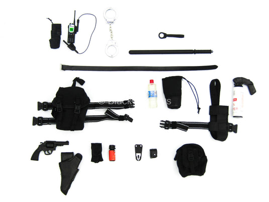 Emergency Unit - Revolver Pistol w/Pouch Accessory Set