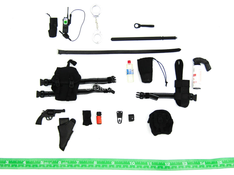 Load image into Gallery viewer, Emergency Unit - Revolver Pistol w/Pouch Accessory Set
