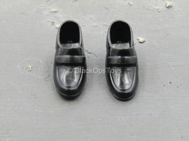 Load image into Gallery viewer, X-Files - Small Black Shoes (READ DESC)
