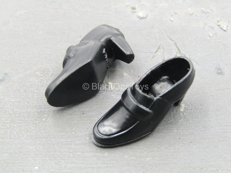 Load image into Gallery viewer, X-Files - Small Black Shoes (READ DESC)
