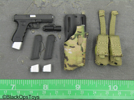 U.S. Army Special Forces - Pistol w/Multicam Holster
