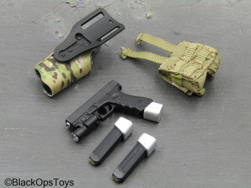 Load image into Gallery viewer, U.S. Army Special Forces - Pistol w/Multicam Holster
