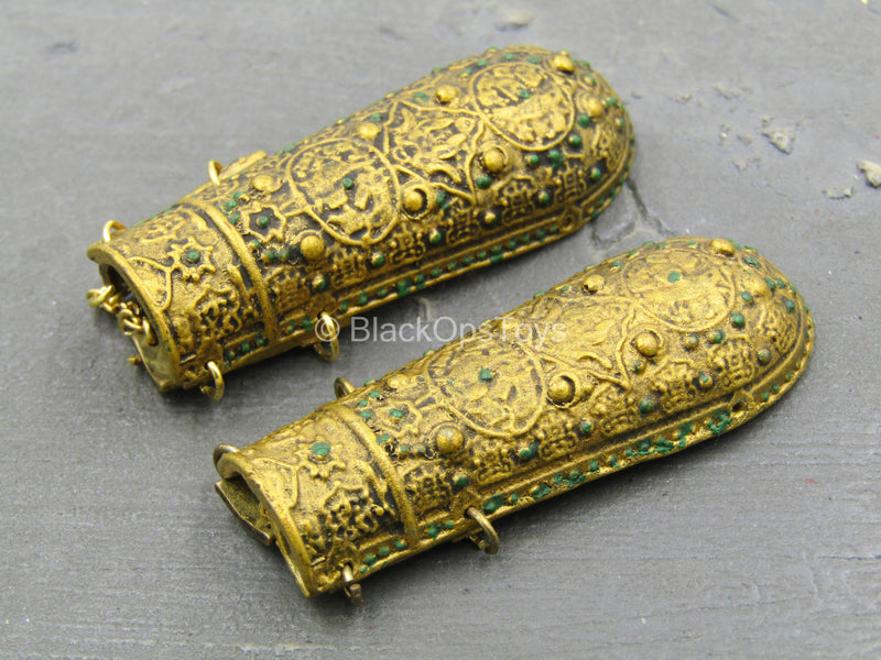 Load image into Gallery viewer, Persian Empire - Bowman - METAL Gold-Colored Gauntlets
