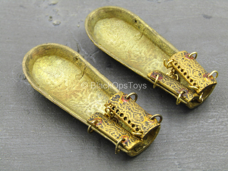 Load image into Gallery viewer, Persian Empire - Bowman - METAL Gold-Colored Gauntlets
