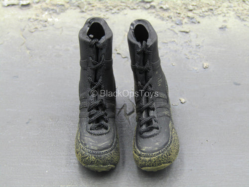 Black Hawk Down - Weathered Dirty Black Boots (Foot Type)