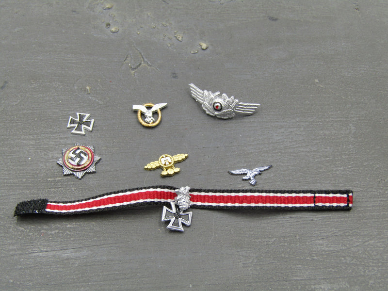Load image into Gallery viewer, WWII - Luftwaffe Fighter Ace - Blue Military Uniform Set
