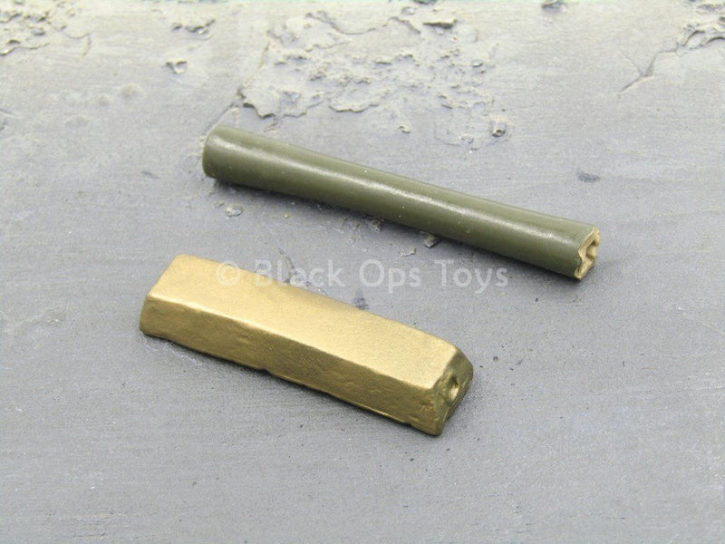 Load image into Gallery viewer, 007 - James Bond - Gold Bar &amp; Blunt Weapon Set
