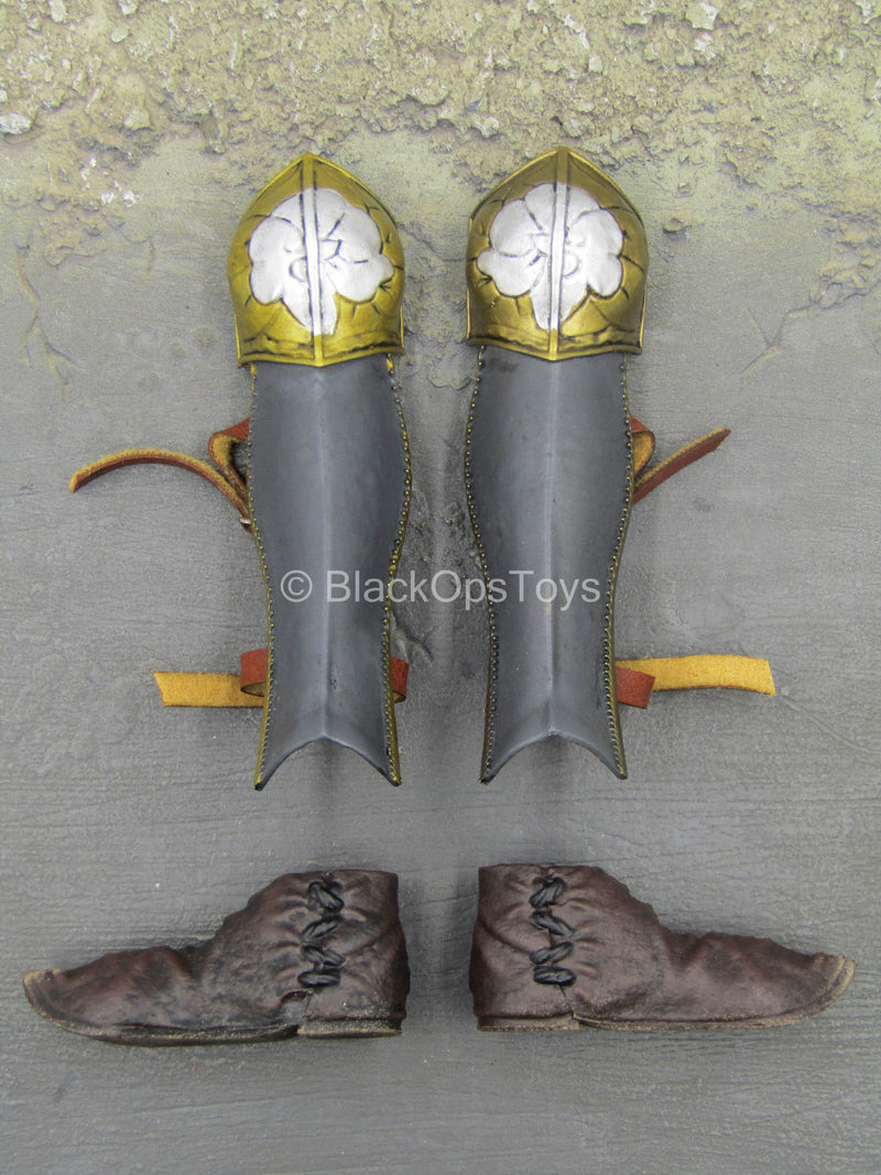 Load image into Gallery viewer, St Johns Knights - Metal Greaves w/Shoes (Peg Type)
