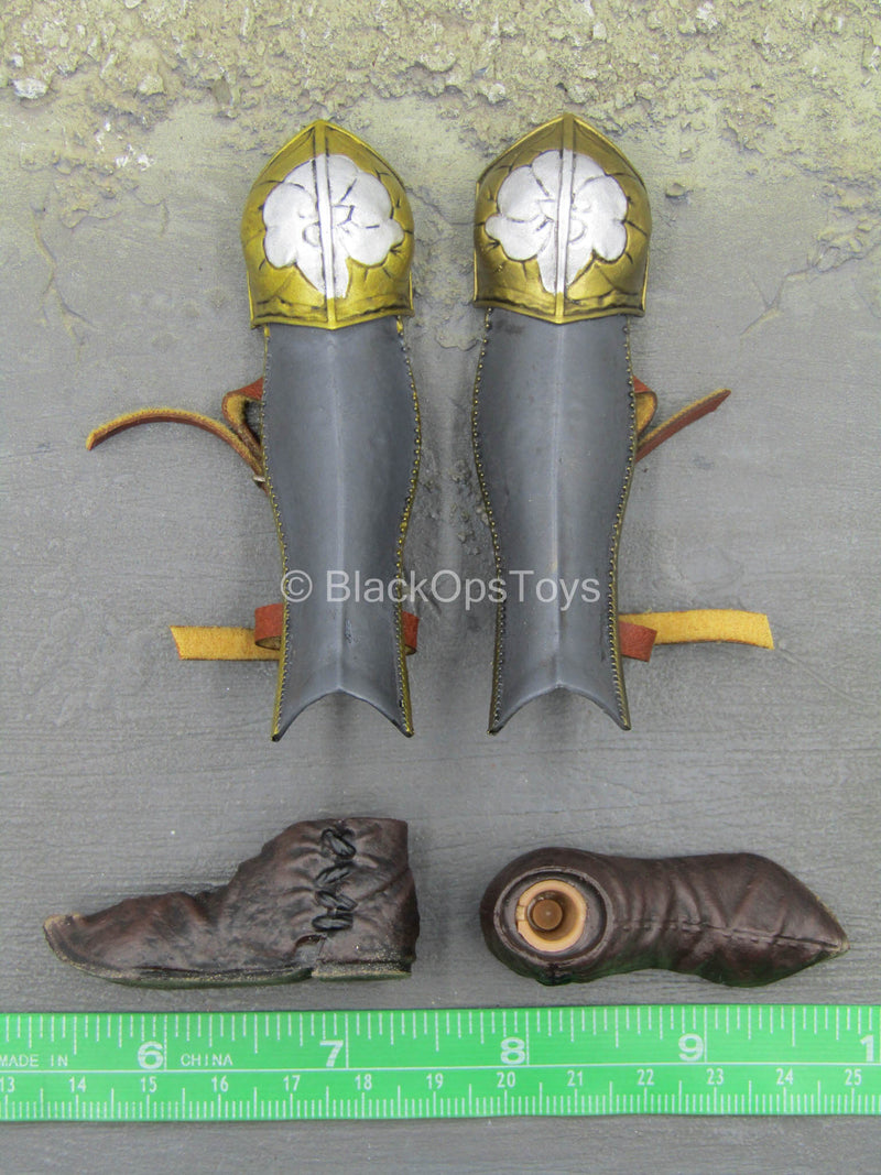 Load image into Gallery viewer, St Johns Knights - Metal Greaves w/Shoes (Peg Type)
