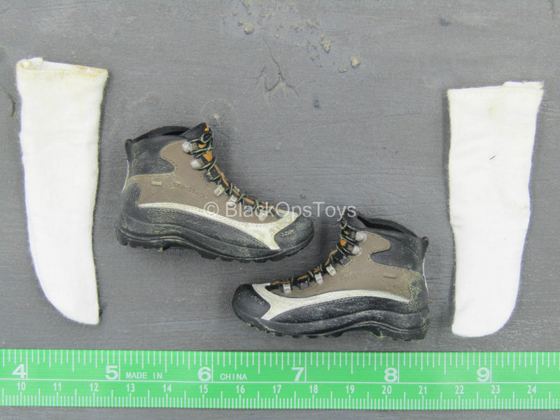 Load image into Gallery viewer, Special Duties Unit - Brown Combat Boots (Peg Type)
