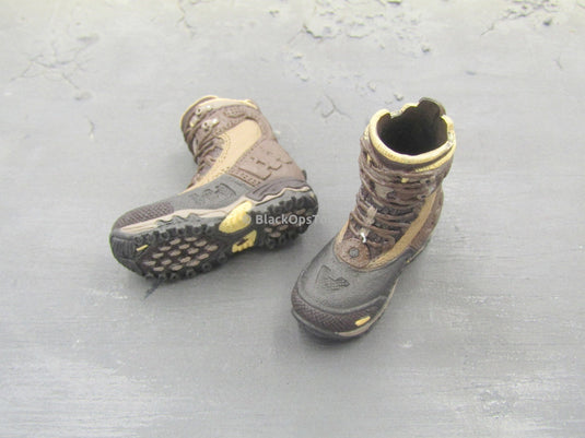 Dark Climber - TNF SLOT Winter Grip Boots (Peg Type)