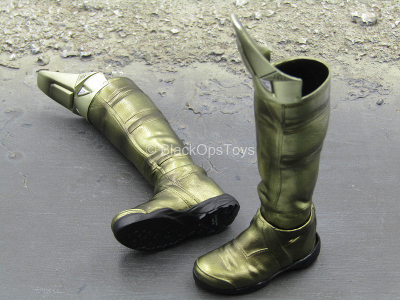 Load image into Gallery viewer, Spider-Man - Mysterio - Gold-Colored Boots (Peg Type)
