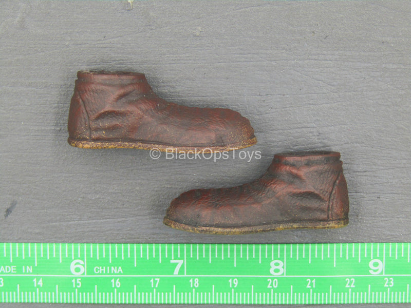 Load image into Gallery viewer, Dragonborn Warrior - Brown Medieval Shoes (Peg Type)
