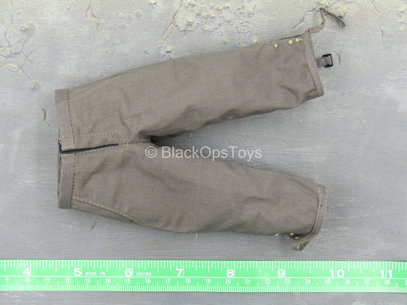 Load image into Gallery viewer, Pirates Of The Caribbean 4 - Grey Pants
