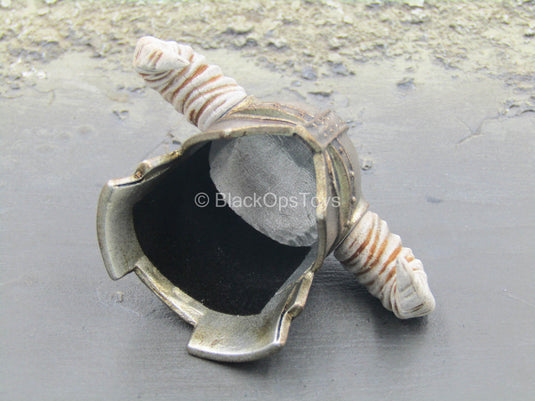 Dragonborn Warrior - Metal Horned Dragonborn Helmet
