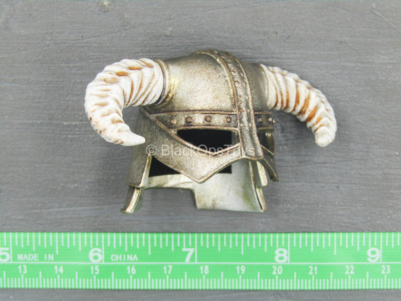 Load image into Gallery viewer, Dragonborn Warrior - Metal Horned Dragonborn Helmet
