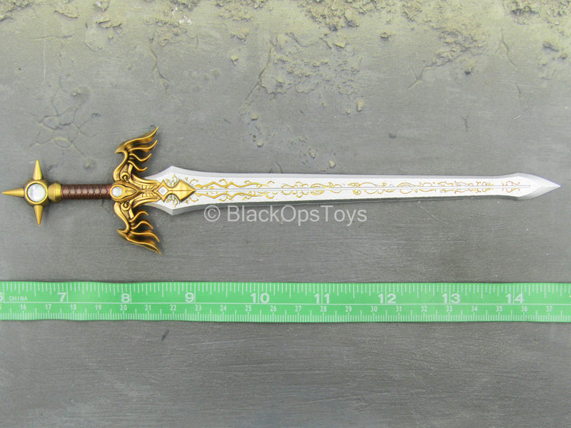 Load image into Gallery viewer, Tianji Weng - Detailed Long Sword
