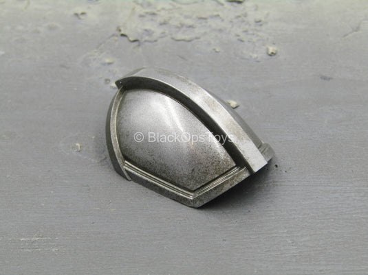 The Mandalorian Deluxe - Beskar Shoulder Armor