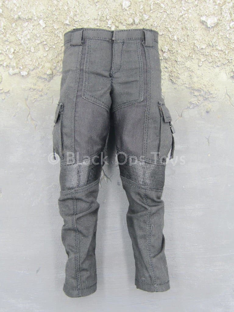 Load image into Gallery viewer, GI JOE - Snake Eyes - Black Tactical Cargo Pants
