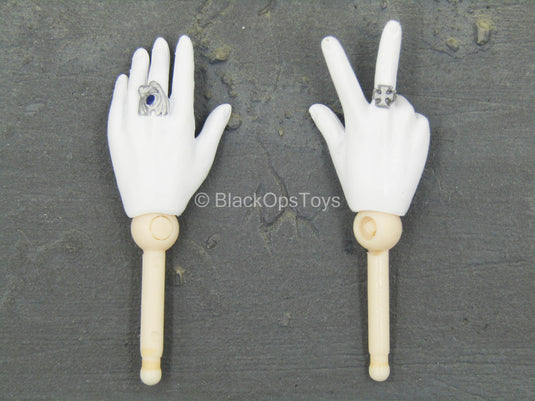 Gothic Dark Desires - Female White Gloved Hand Set (x2)
