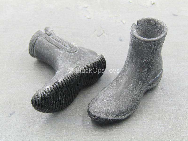 Load image into Gallery viewer, Combat Diver Set - Black Diving Boots (Peg Type)
