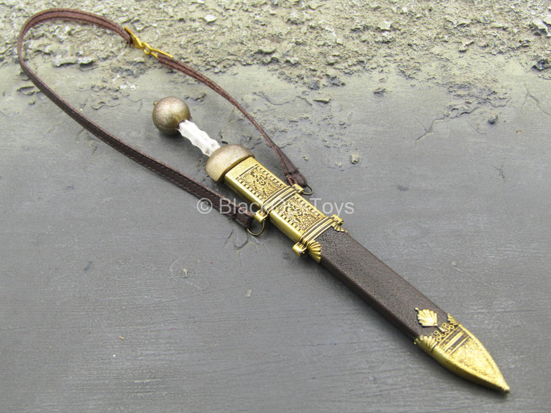 Load image into Gallery viewer, Rome Fifty Captain - Deluxe Edition - Belt w/Metal Sword &amp; Dagger
