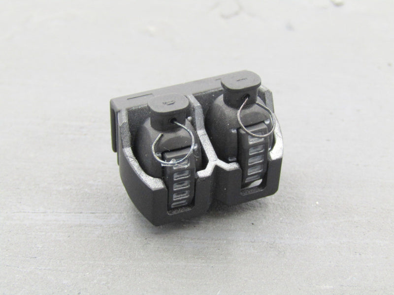 Load image into Gallery viewer, GI JOE - Snake Eyes - Grenade (x2) &amp; Pouch
