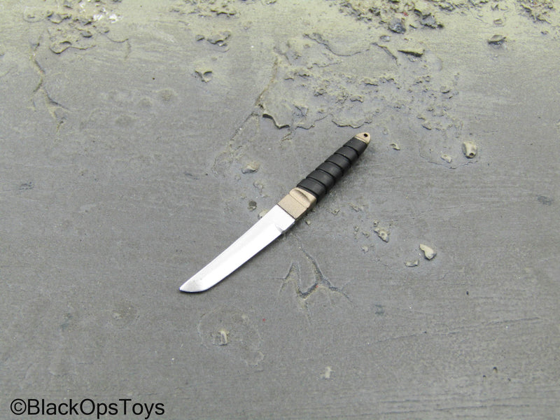 Load image into Gallery viewer, The Falcon &amp; The Winter Soldier - Bucky Barnes - Knife
