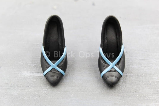 Kainé - Black & Blue High Heel Shoes (Foot Type)