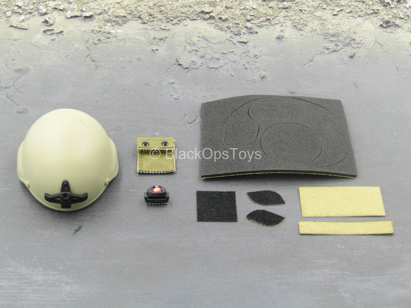 Load image into Gallery viewer, Navy Seal Rifleman - Tan Helmet w/NVG Set
