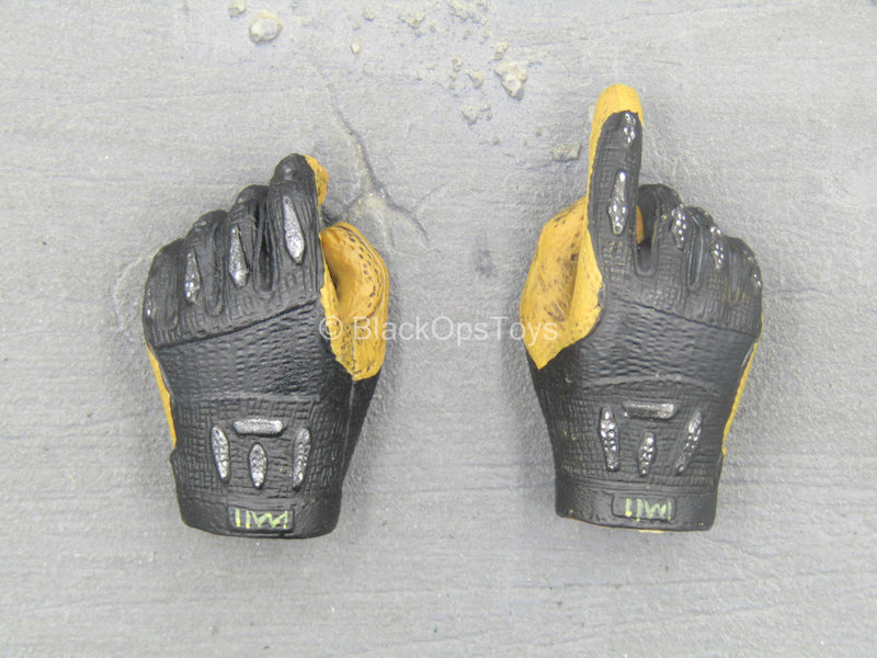 Load image into Gallery viewer, Navy Seal Rifleman - Black &amp; Orange Gloved Hand Set

