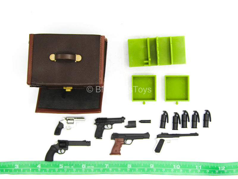 Load image into Gallery viewer, Leon - Leather Like Weapons Case w/Pistols &amp; Grenades
