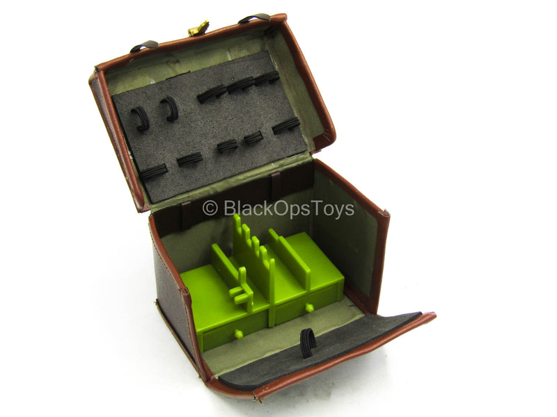 Load image into Gallery viewer, Leon - Leather Like Weapons Case w/Pistols &amp; Grenades
