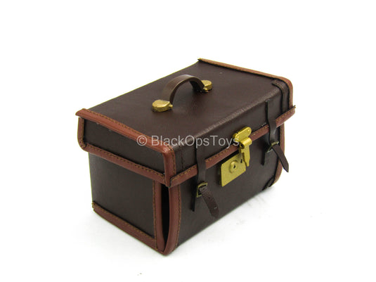 Leon - Leather Like Weapons Case w/Pistols & Grenades