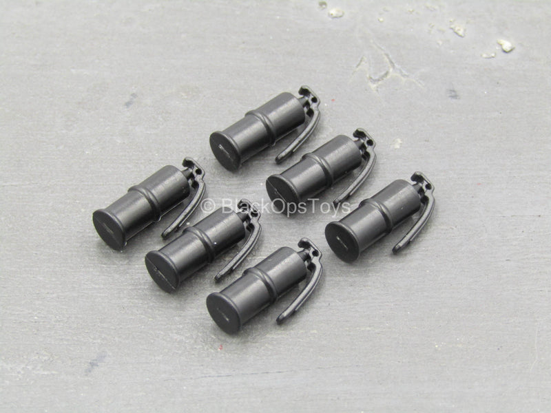 Load image into Gallery viewer, Leon - Black Grenade Set (x6)
