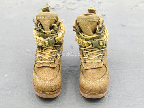 BOOT - Tan Female Boots (Peg Type)