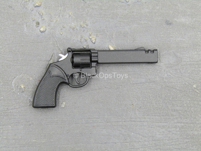 Load image into Gallery viewer, Leon - Leather Like Weapons Case w/Pistols &amp; Grenades
