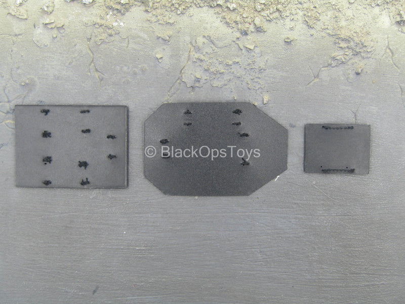 Load image into Gallery viewer, Spade J - Greg - Storage Plates

