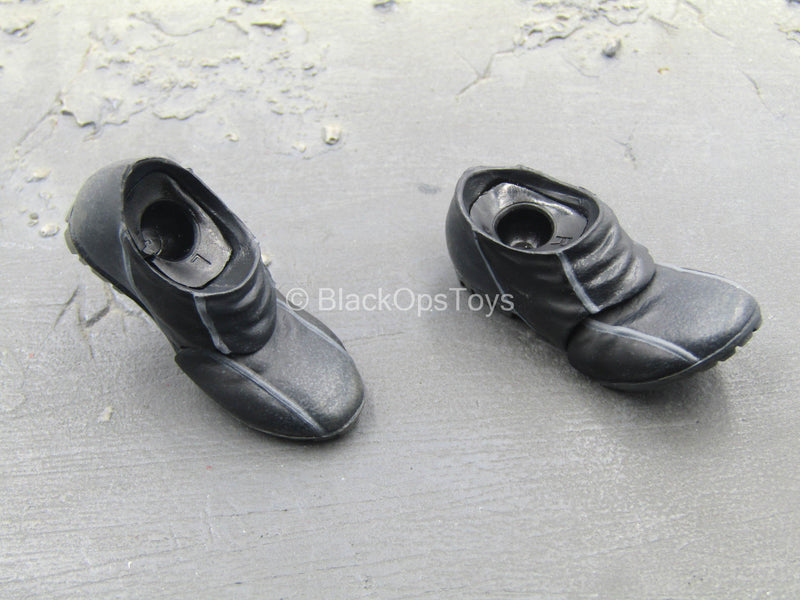 Load image into Gallery viewer, Spiderman Stealth Suit - Black Boots w/Movement (Peg Type)
