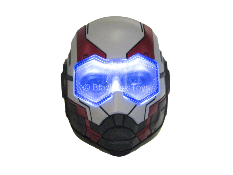 Load image into Gallery viewer, Endgame Tony Stark Team Suit - Light Up Helmeted Head Sculpt w/Neckpeg
