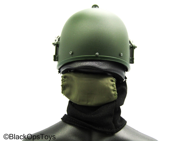 Load image into Gallery viewer, Grozny Spetsnaz MVD OSN Vityaz - Green Helmet w/Visor &amp; Goggles
